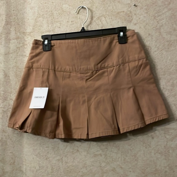 Forever 21 Solid Twill Womens skirt - Picture 2 of 6